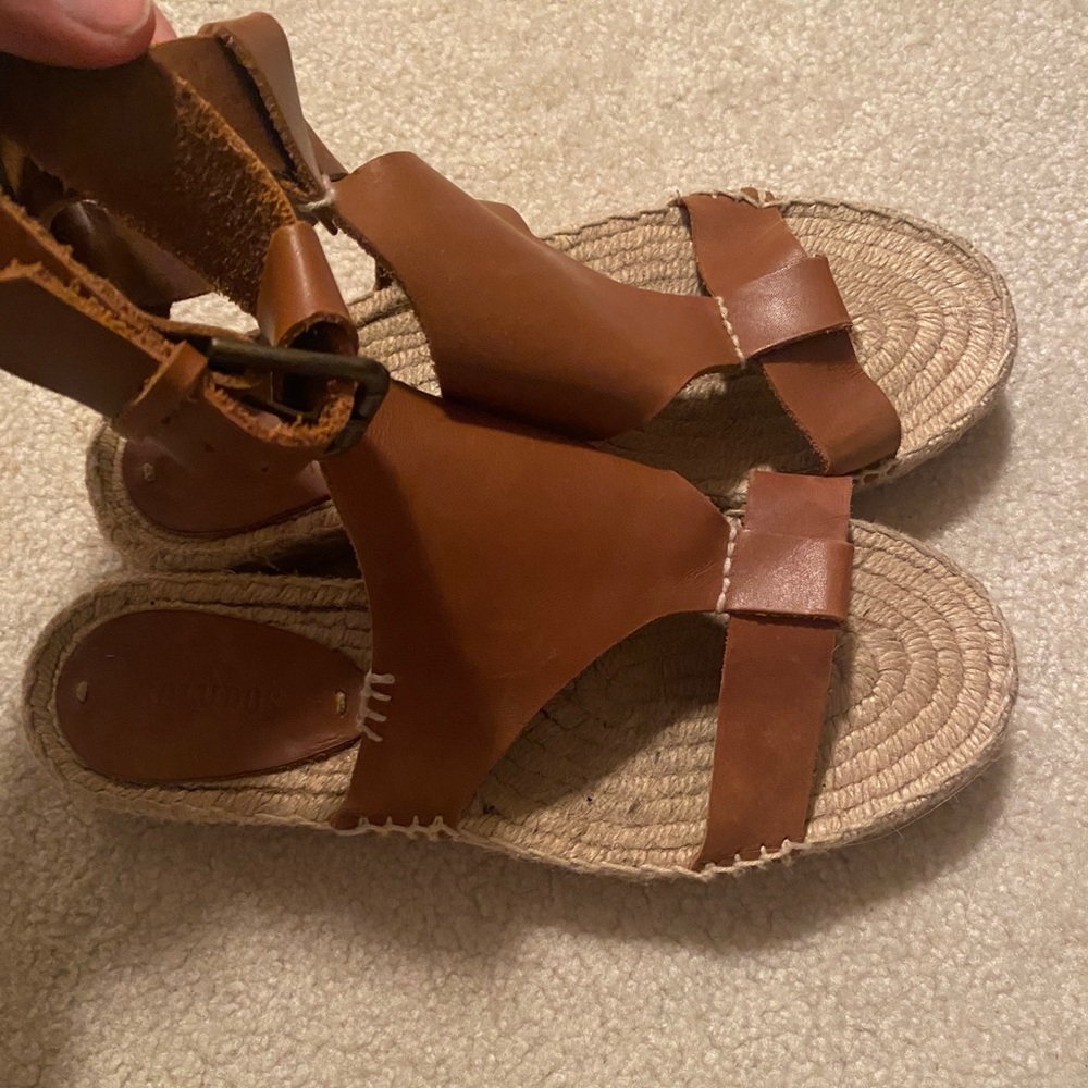 Soludos women’s leather banded espadrille sandals